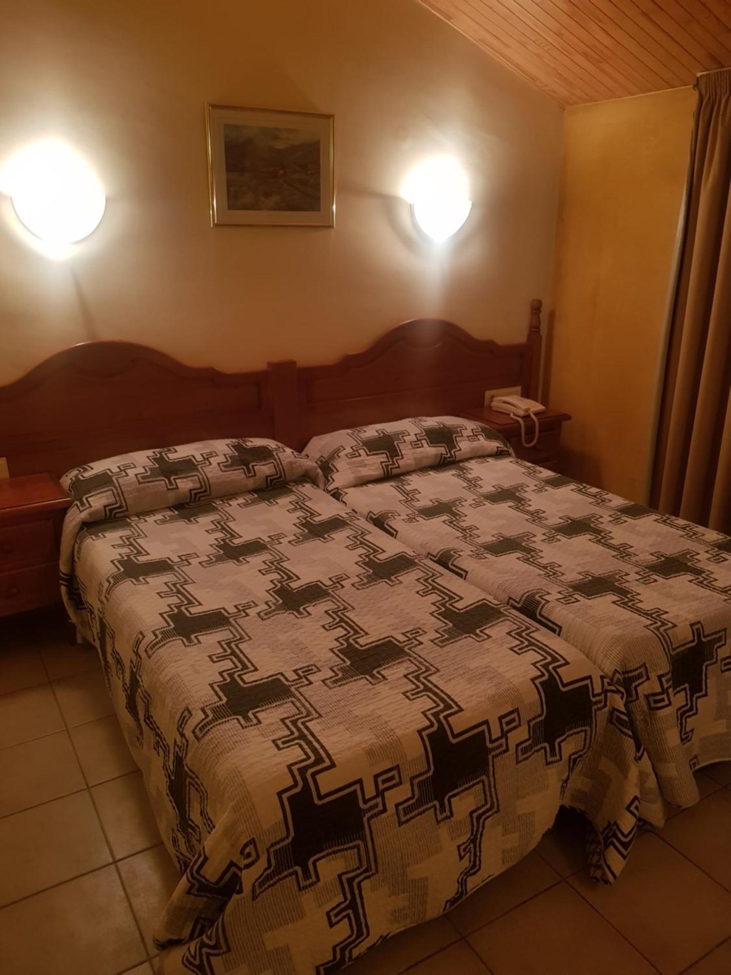 Hotel Sucara La Cortinada Eksteriør bilde